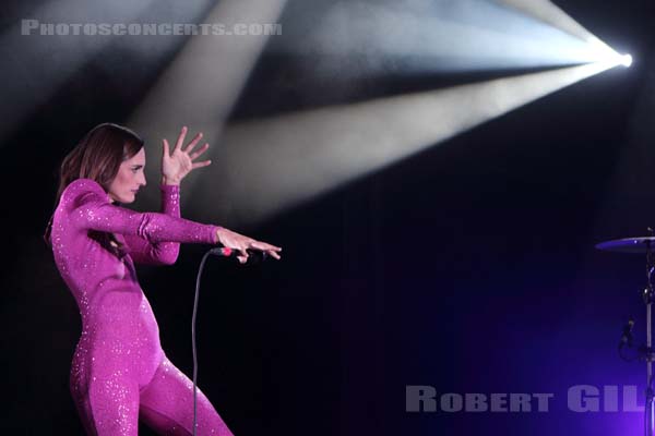 YELLE - 2018-08-24 - SAINT CLOUD - Domaine National - Scene du Bosquet - 